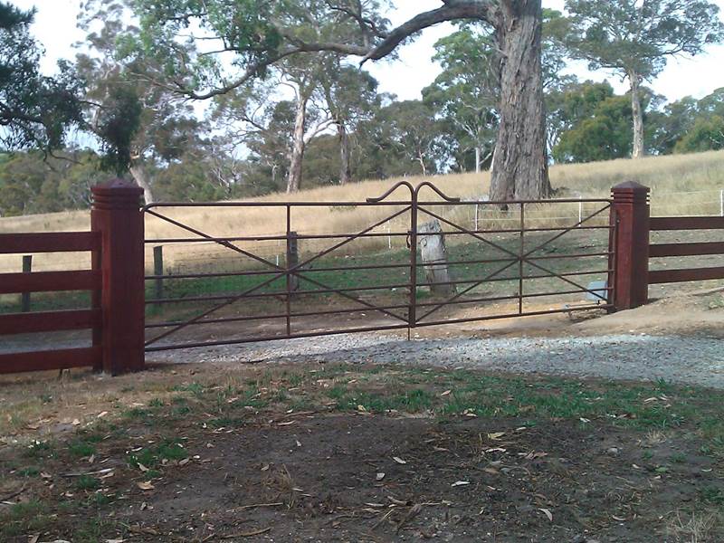 Australian Heritage Style Five Bar Farm Gates Farmweld