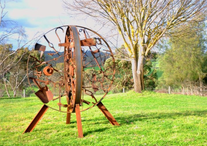 metal garden sculpture Adelaide Hills